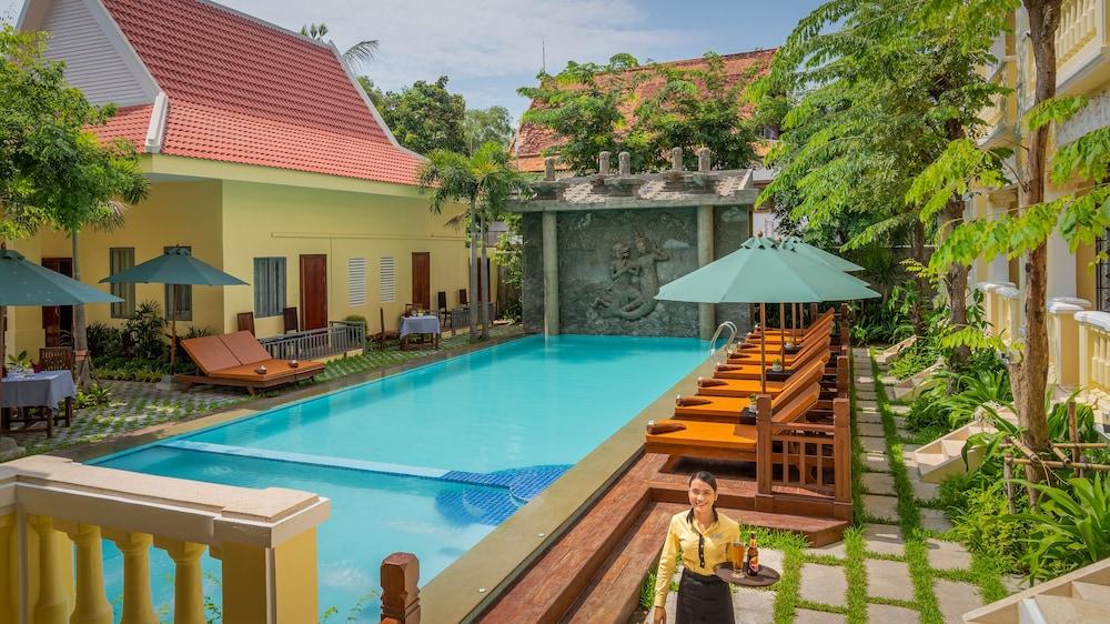 Gz Premier Luxury Residence And Spa Сіємреап Екстер'єр фото